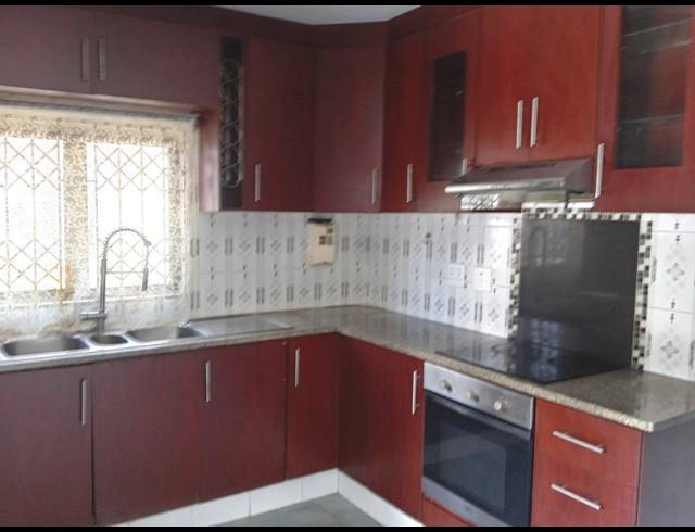 3 BEDROOM HOUSE FOR SALE IN MONTFORD